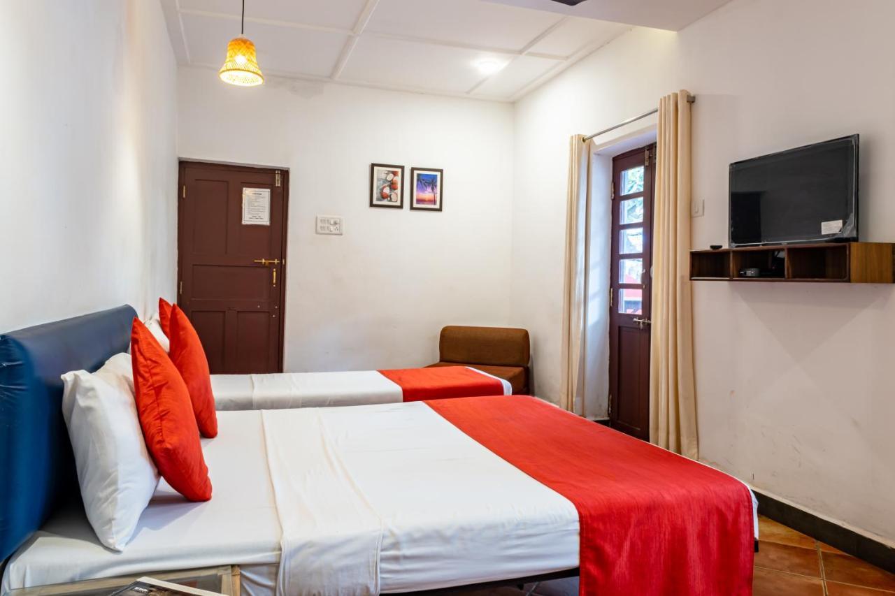 O Camarao Hotel Calangute Buitenkant foto